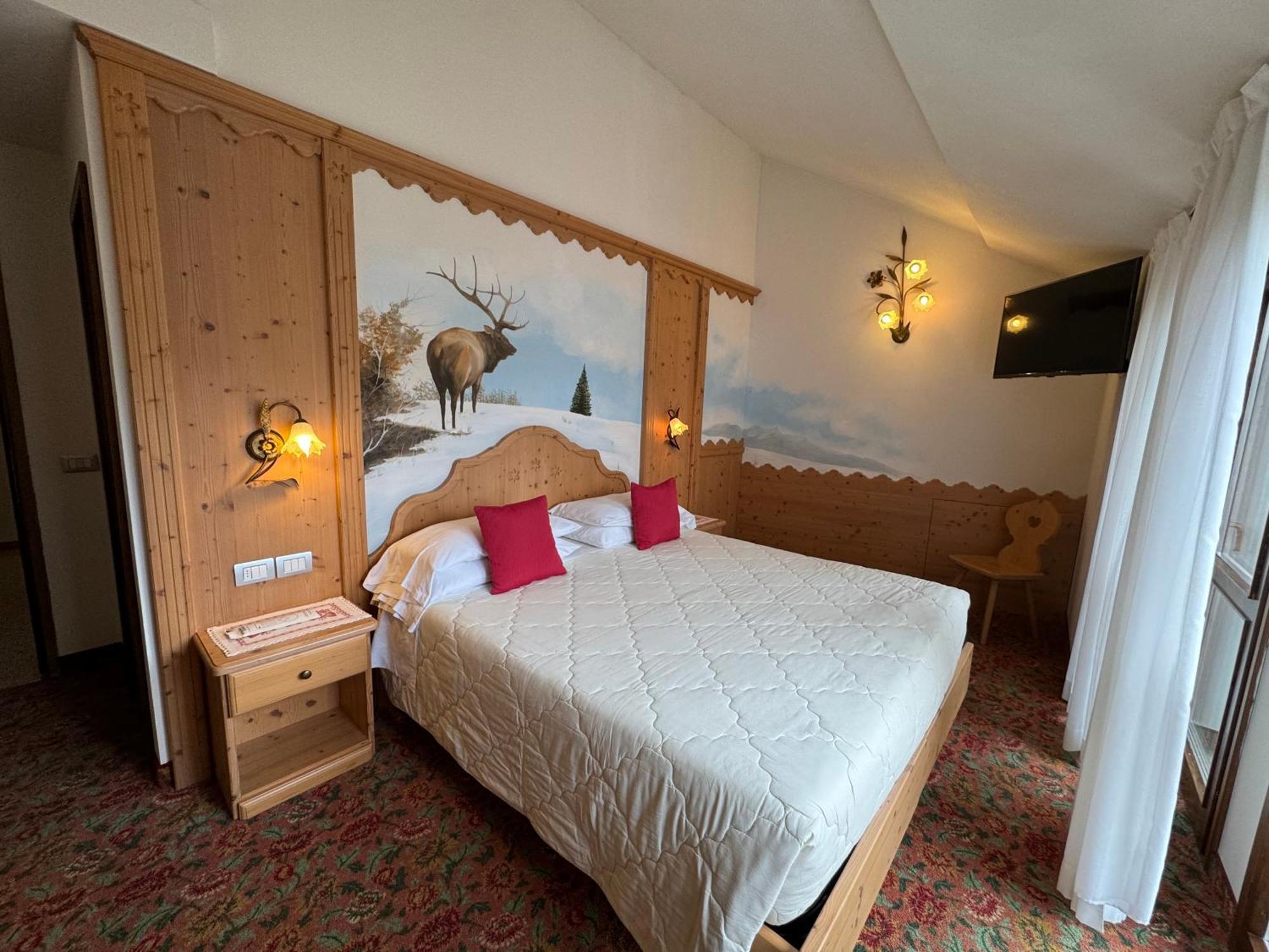 Hotel Europa San Martino Di Castrozza Room photo